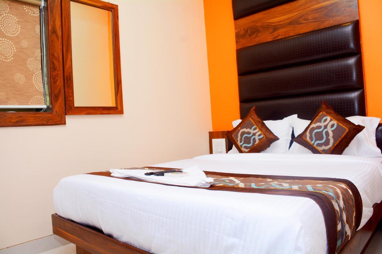 Hotel Nest N Rest - Bombaj Exteriér fotografie