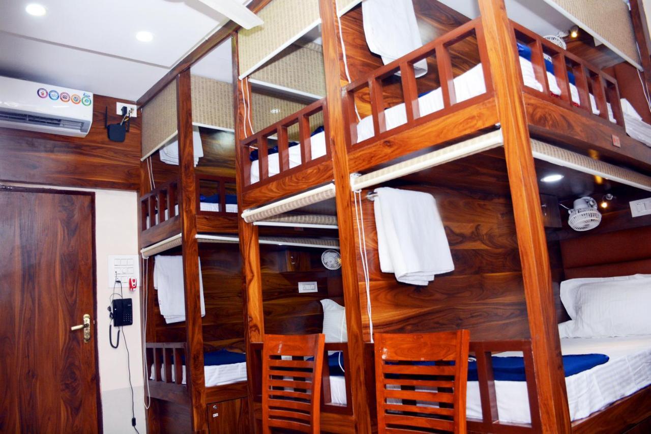 Hotel Nest N Rest - Bombaj Exteriér fotografie